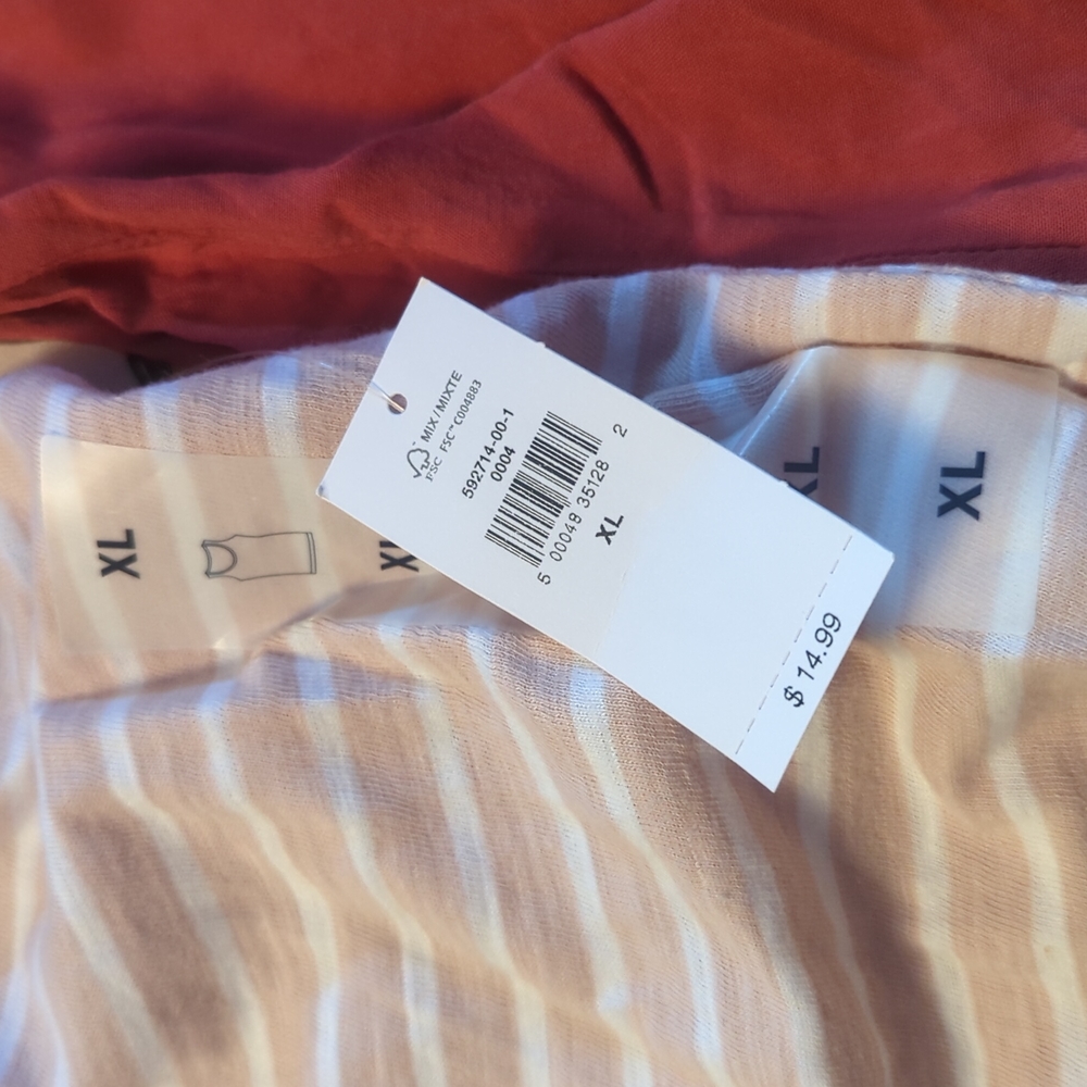 Summer tank top with side slits - Picture 3 of 4